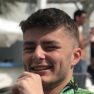 Bastien, fondateur de Larvorcorp